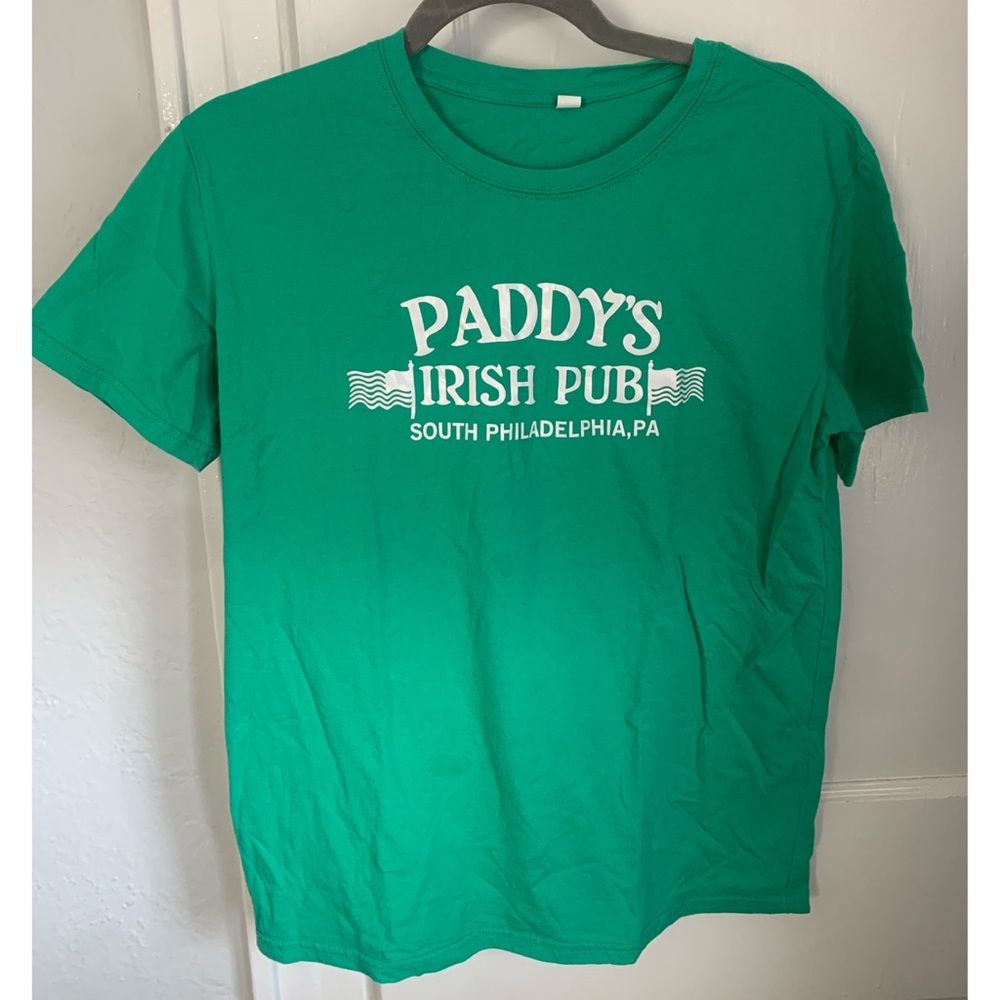 {ITS ALWAYS SUNNY} Paddy’s shirt